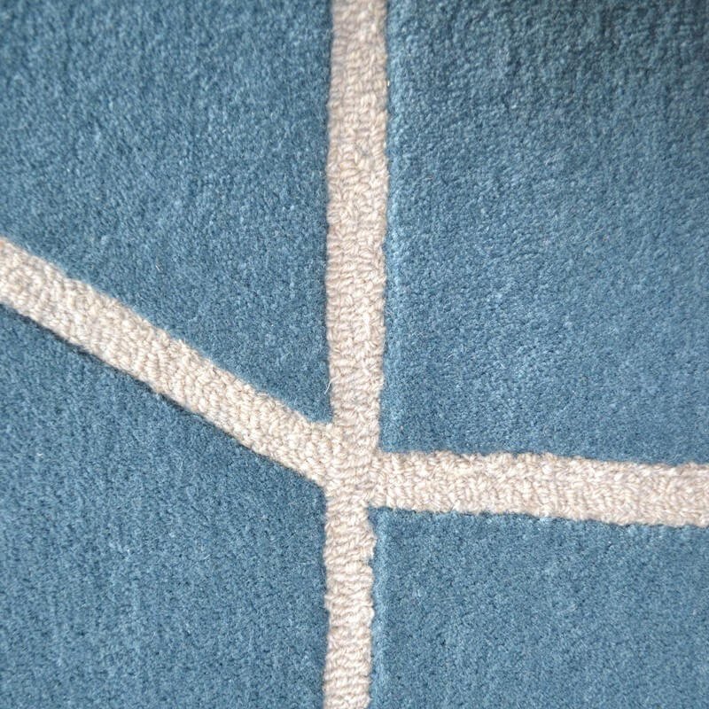 Viso Sky Hand-Tufted Rug