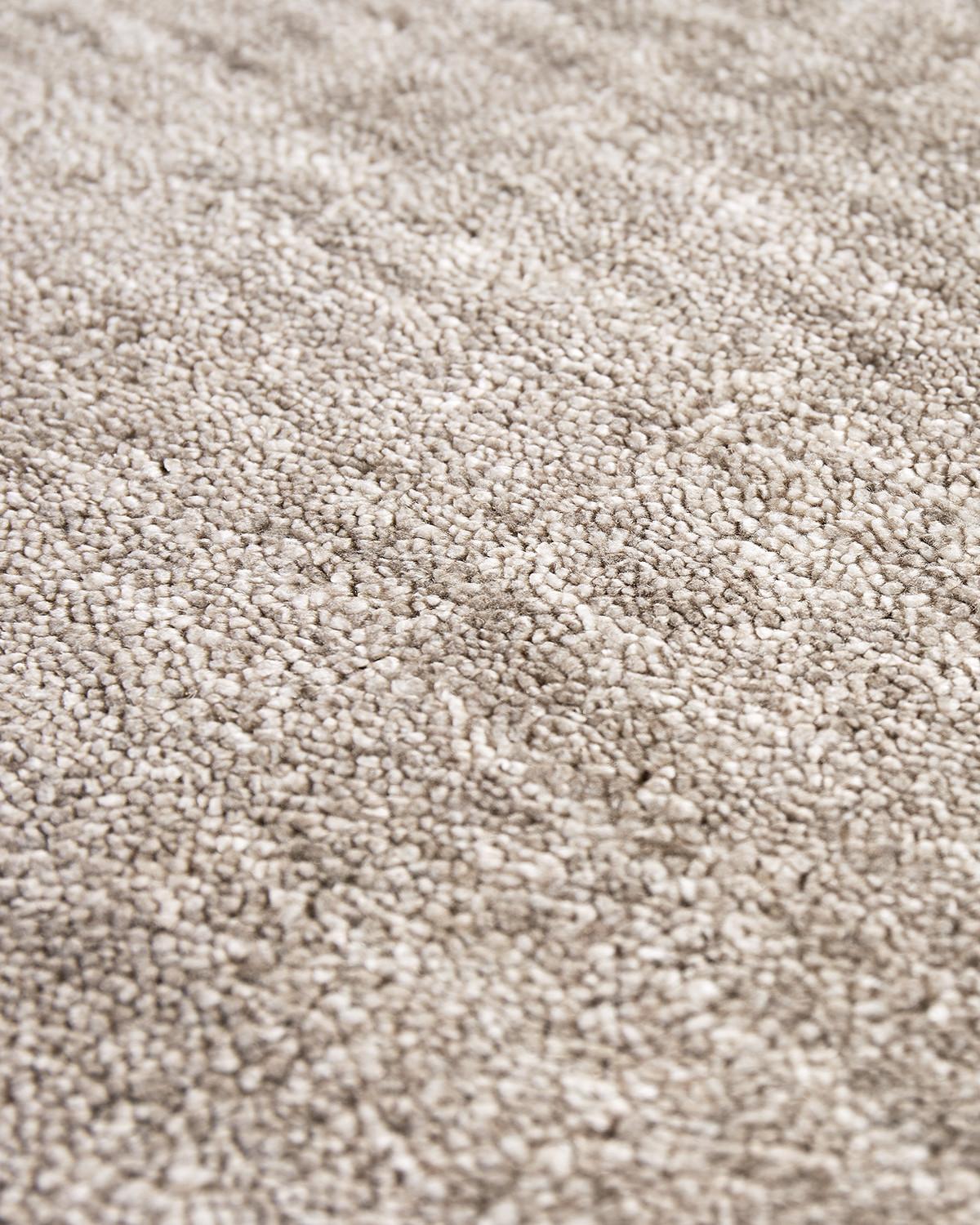 Handwoven Bamboo Silk Rug | Size: 170 x 240 cm