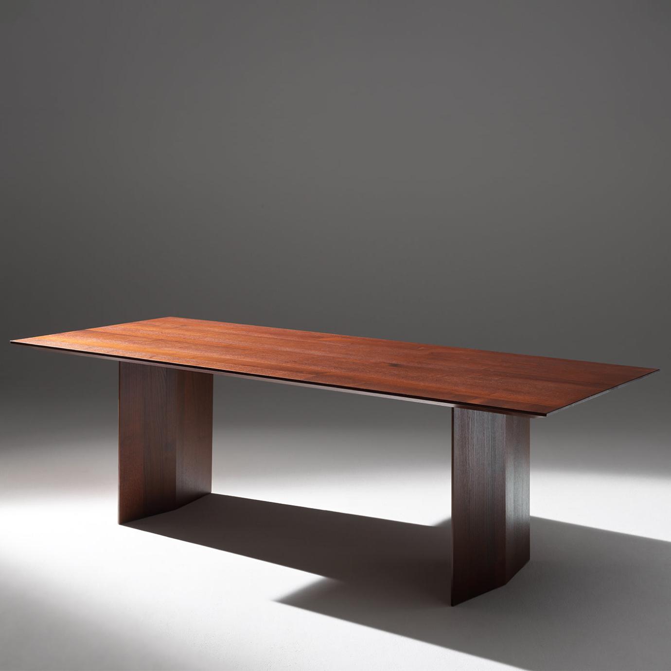 Praia Dining Table