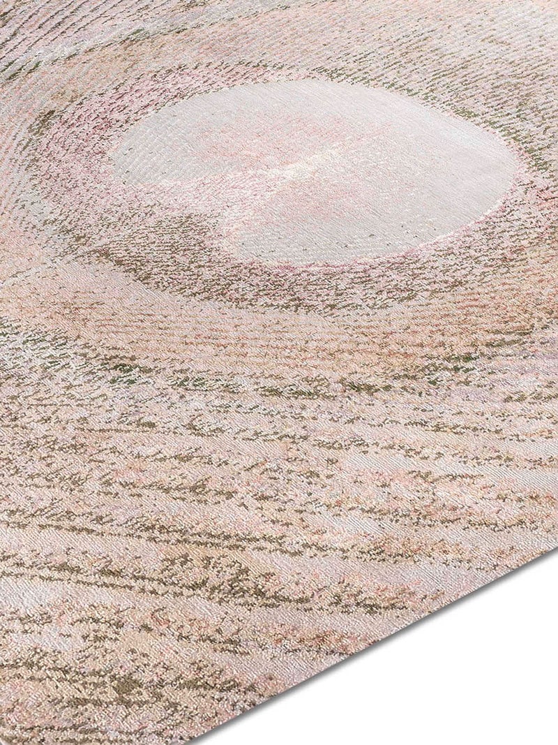 Feathers Luxury Silk / Wool Rug