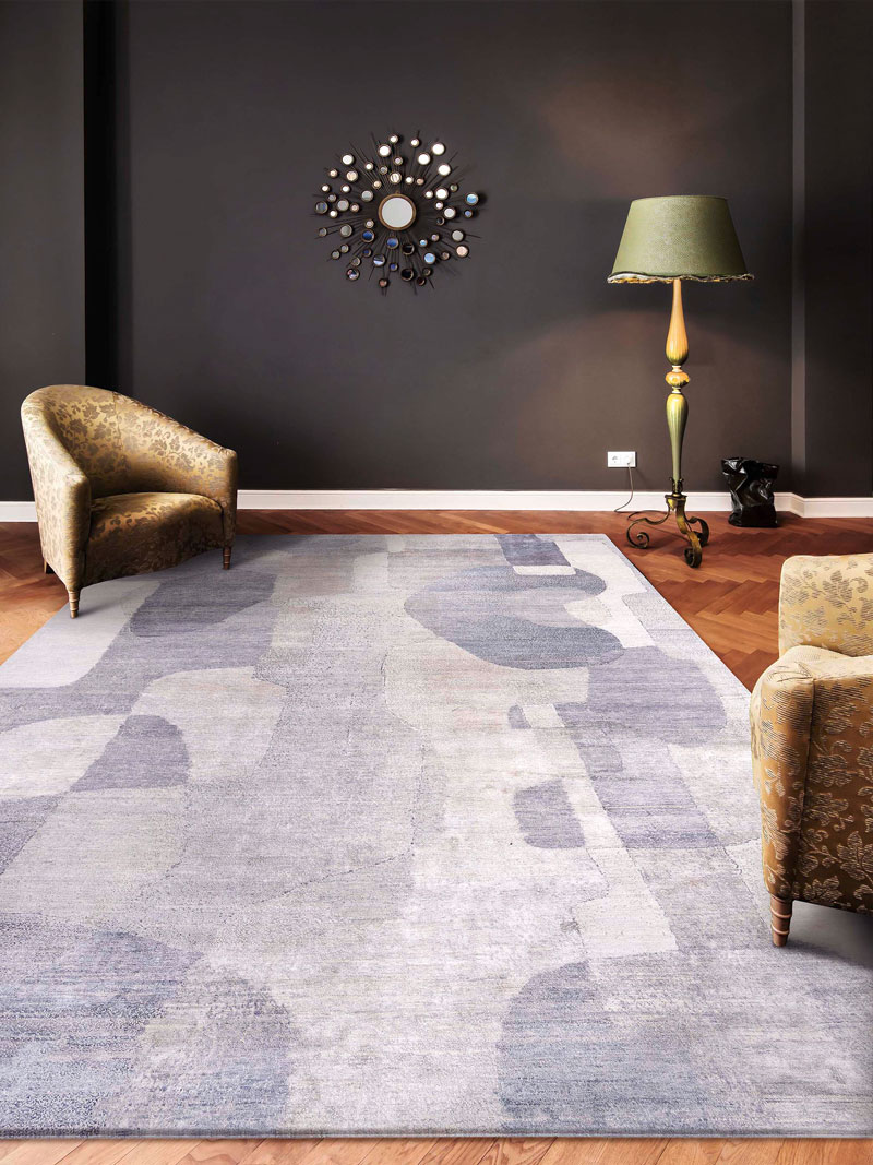 Silver Blue Hand-Knotted Wool / Silk Rug