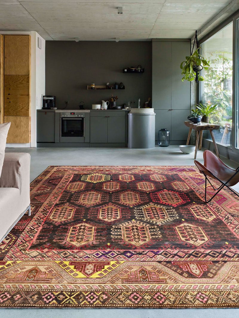 Original Natural Black Hand-Knotted Wool Rug ☞ Size: 274 x 365 cm