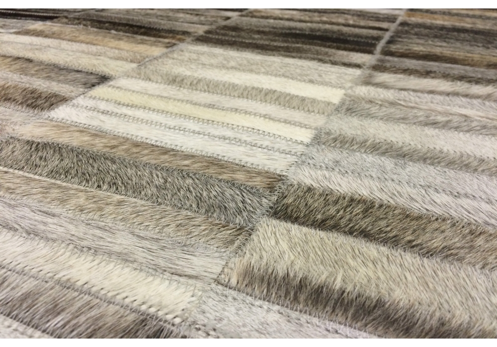 Wilton Gradient Cowhide Luxury Rug