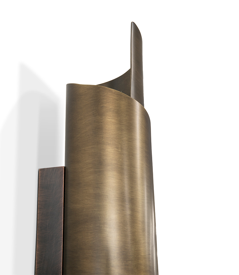 Aged Brass Grande Wall Light