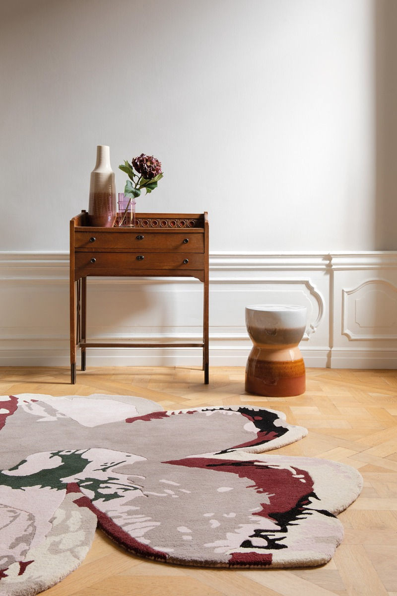 Magnolia Burgundy Designer Handwoven Rug | Size: Ø 150 cm