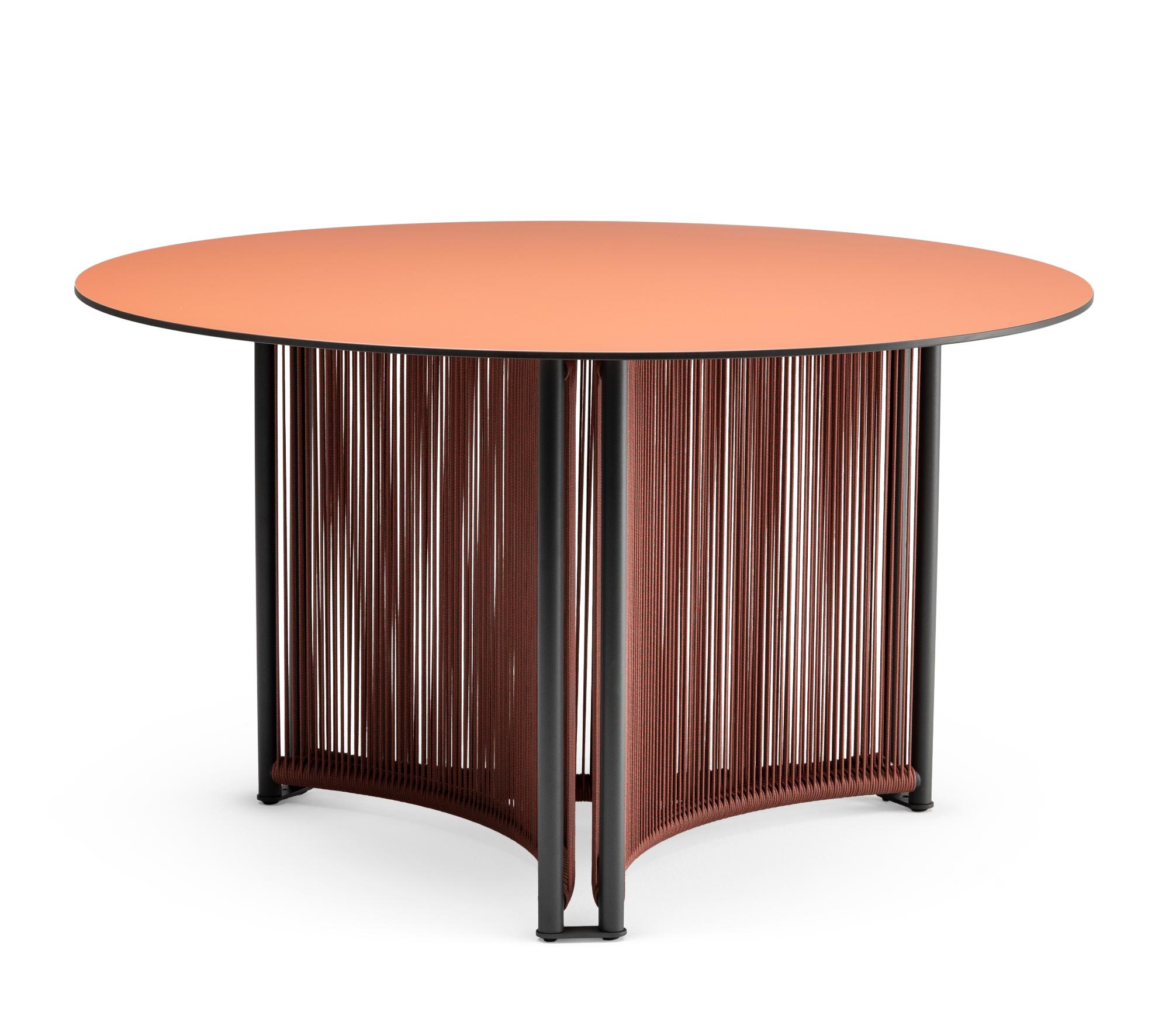 Altana Round Outdoor Dining Table