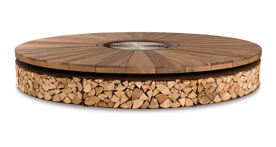 Elegant Outdoor Fire Pit