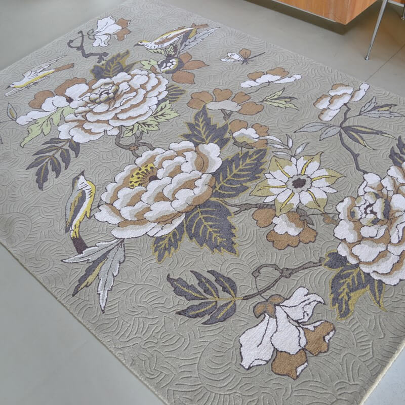 Floral Wool / Viscose Hand-Woven Rug | Size: 200 x 280 cm