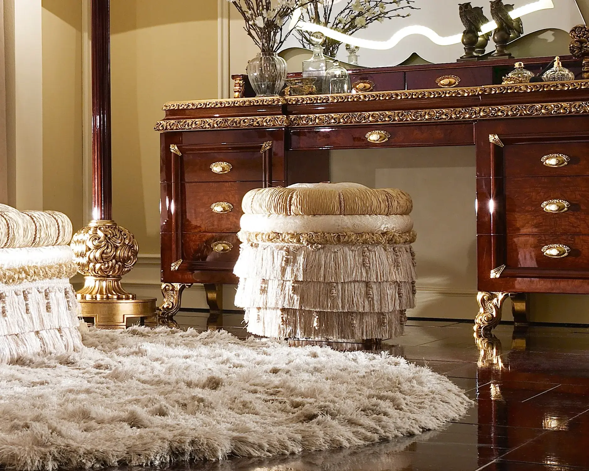 Royal Circular Pouf Ottoman