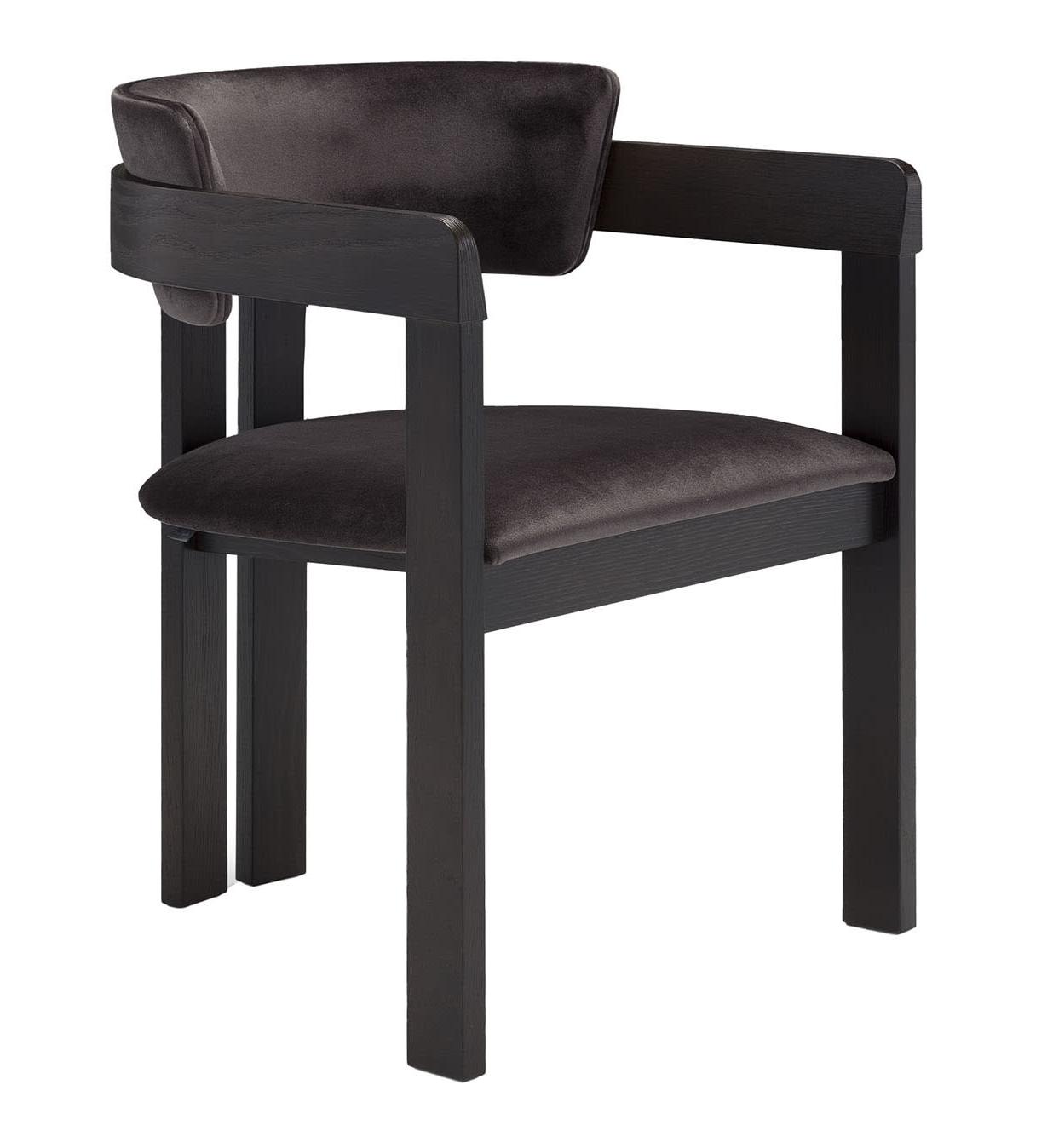 Ines Curved Black Chair