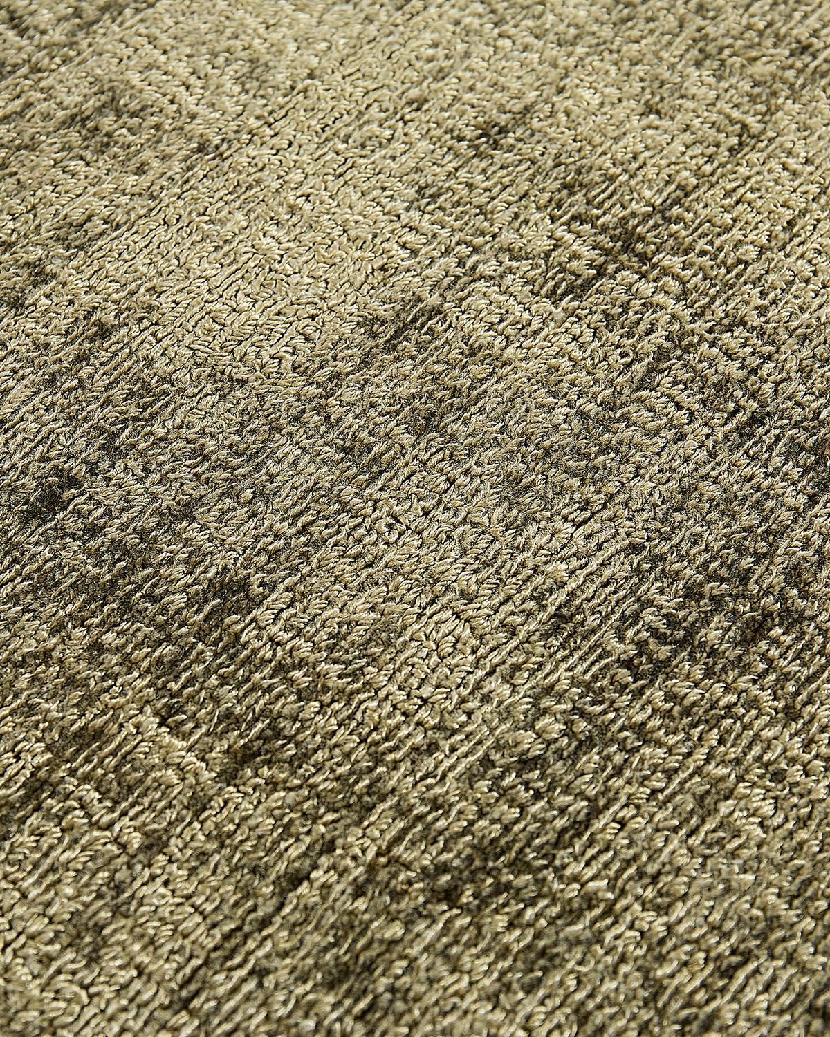 Handwoven Olive Silk Rug | Size: 250 x 300 cm