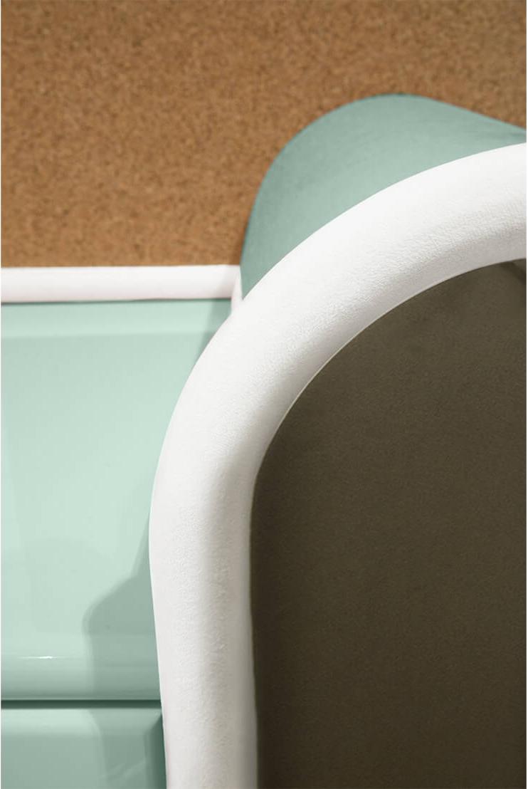 Bubble Gum Desk