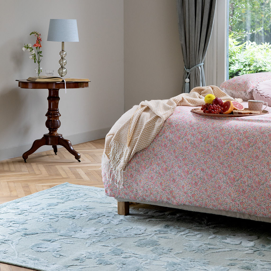 Rye Green Floral Hand-Woven Rug | Size: 170 x 240 cm