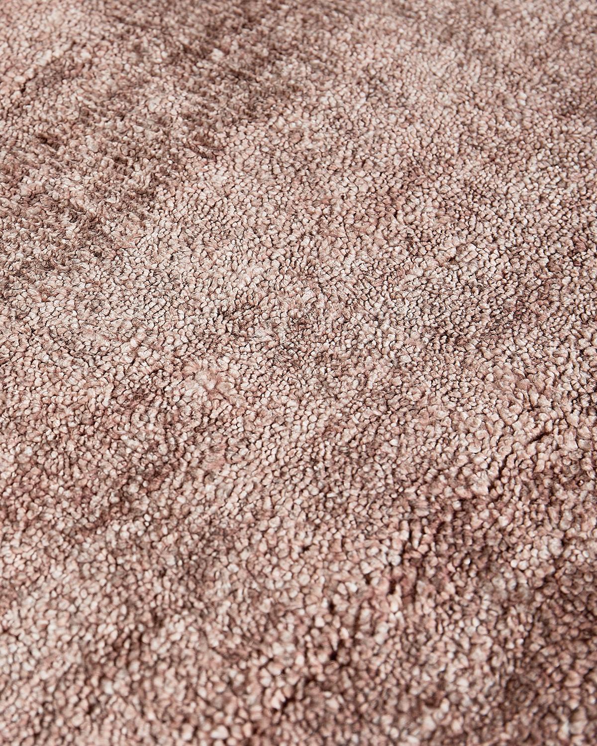 Handwoven Powder Silk Rug | Size: 250 x 300 cm
