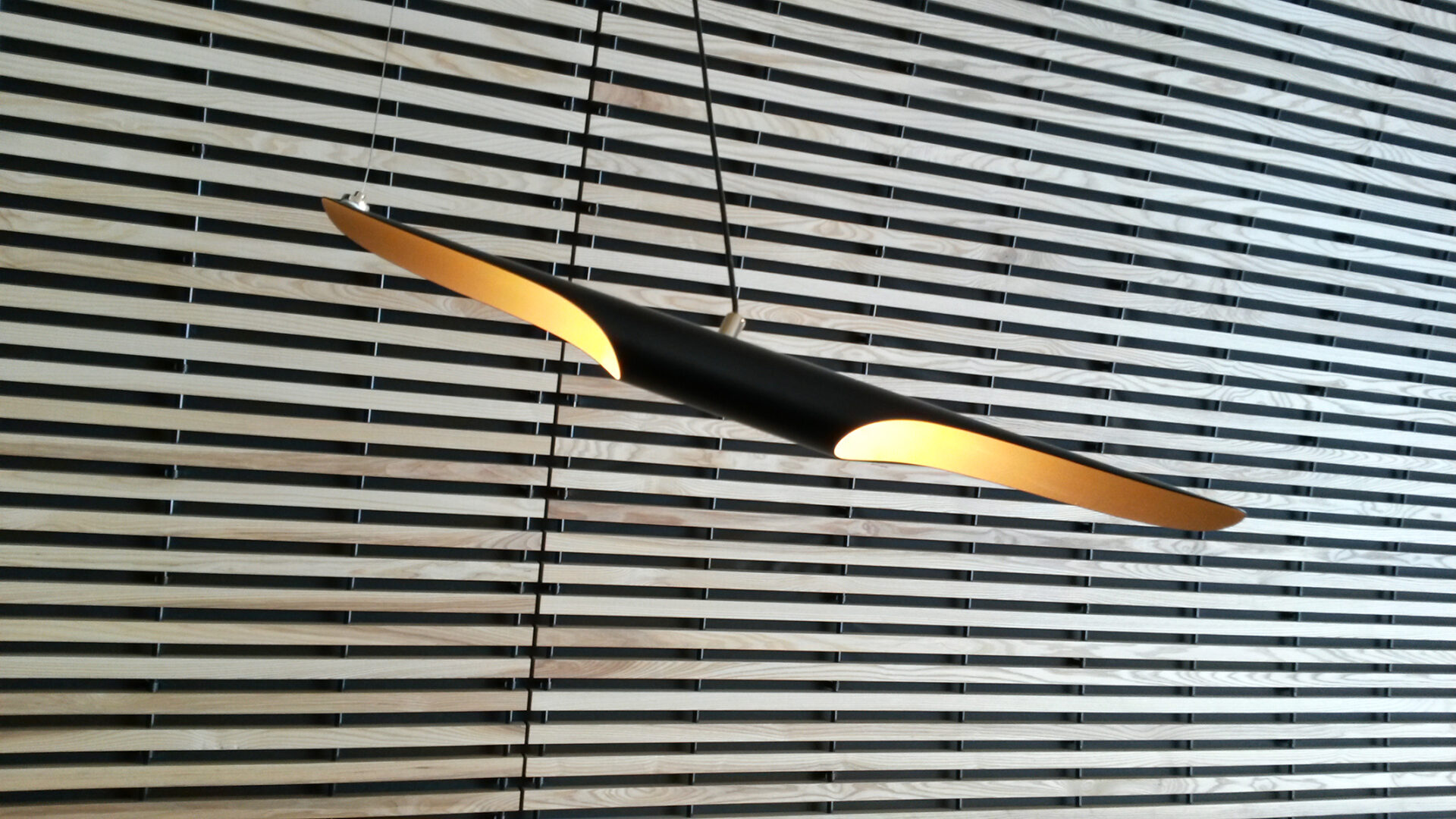 Noir Suspension Lamp - 32