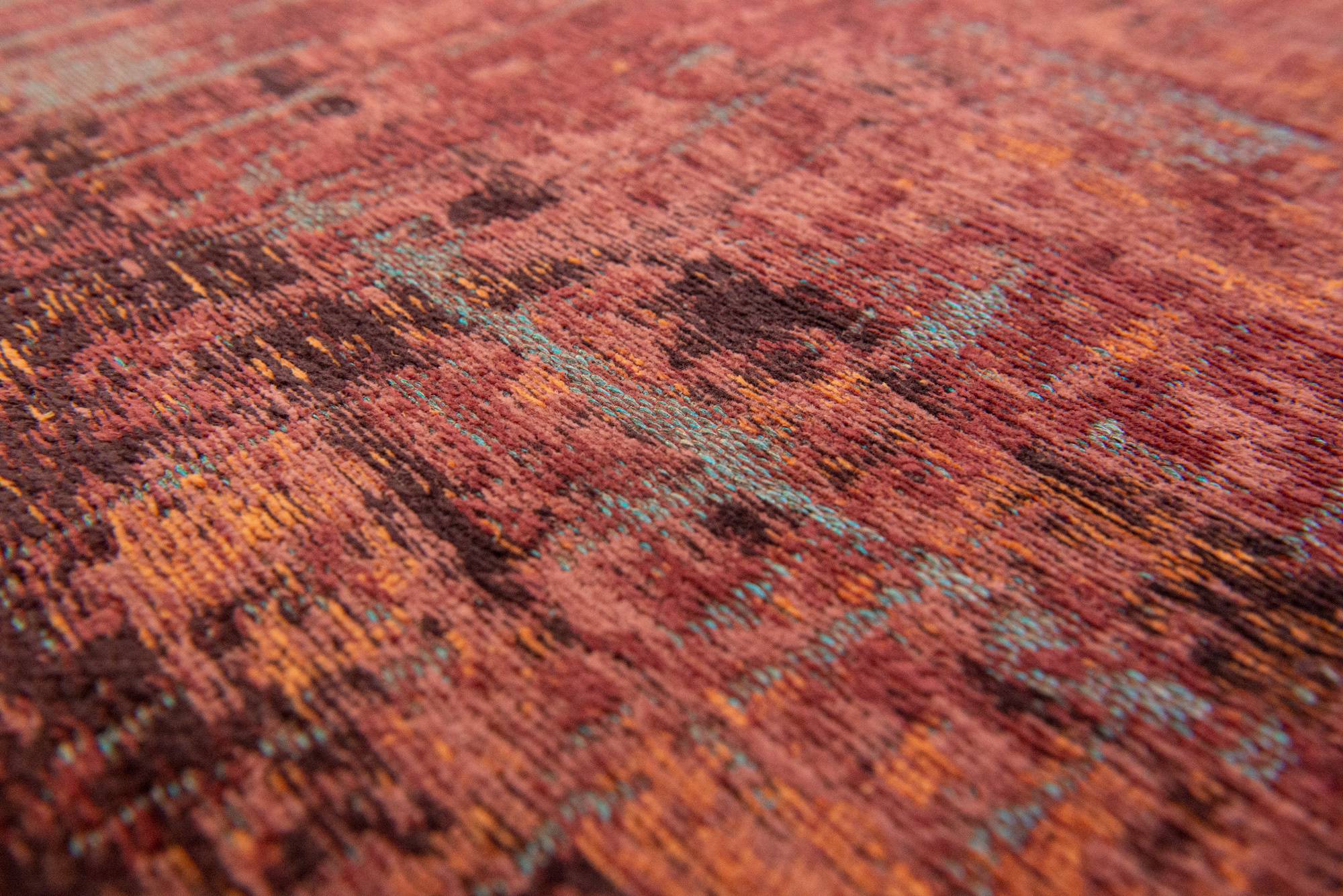 Deep Coral Accent Round Rug