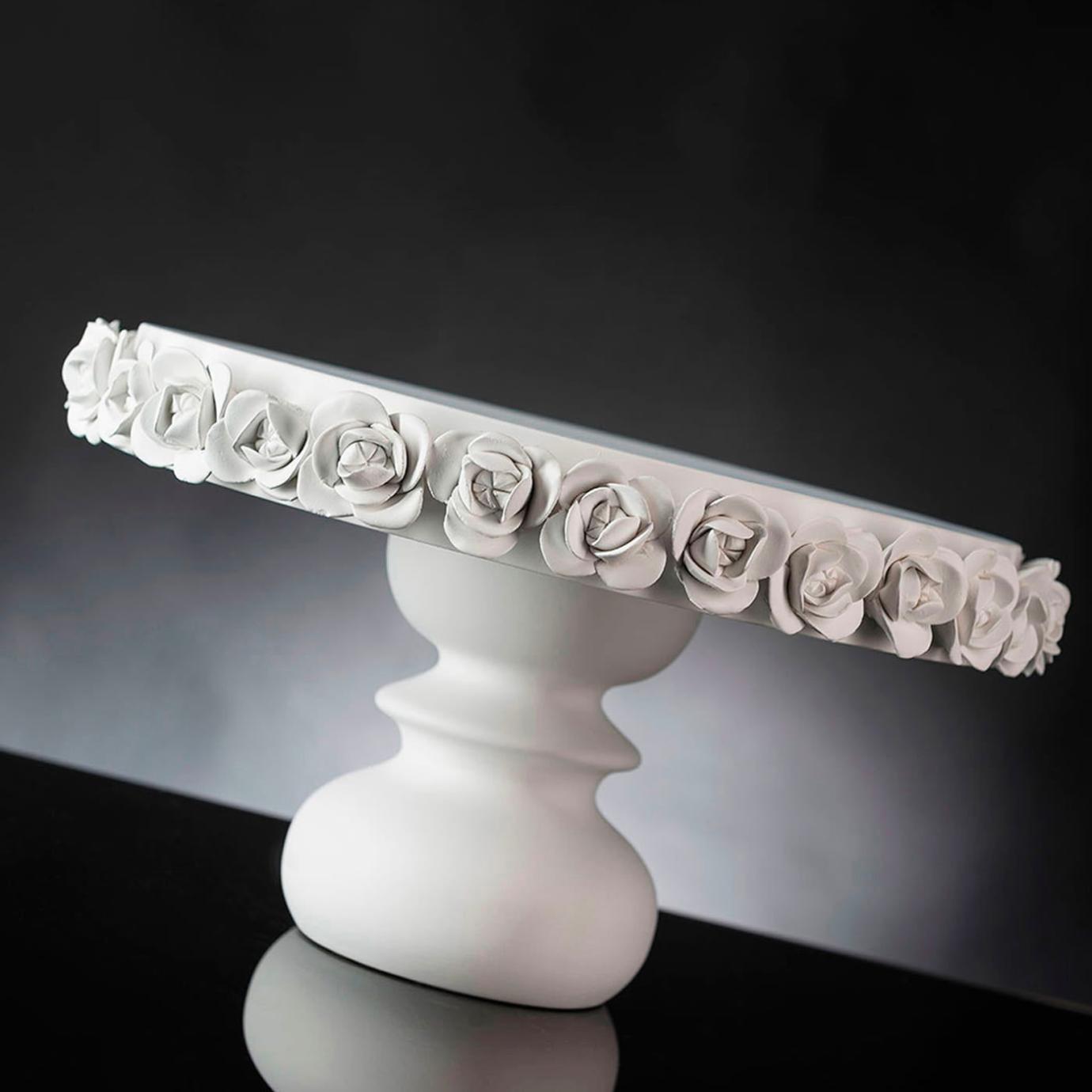 Coco Handcrafted Floral Stand