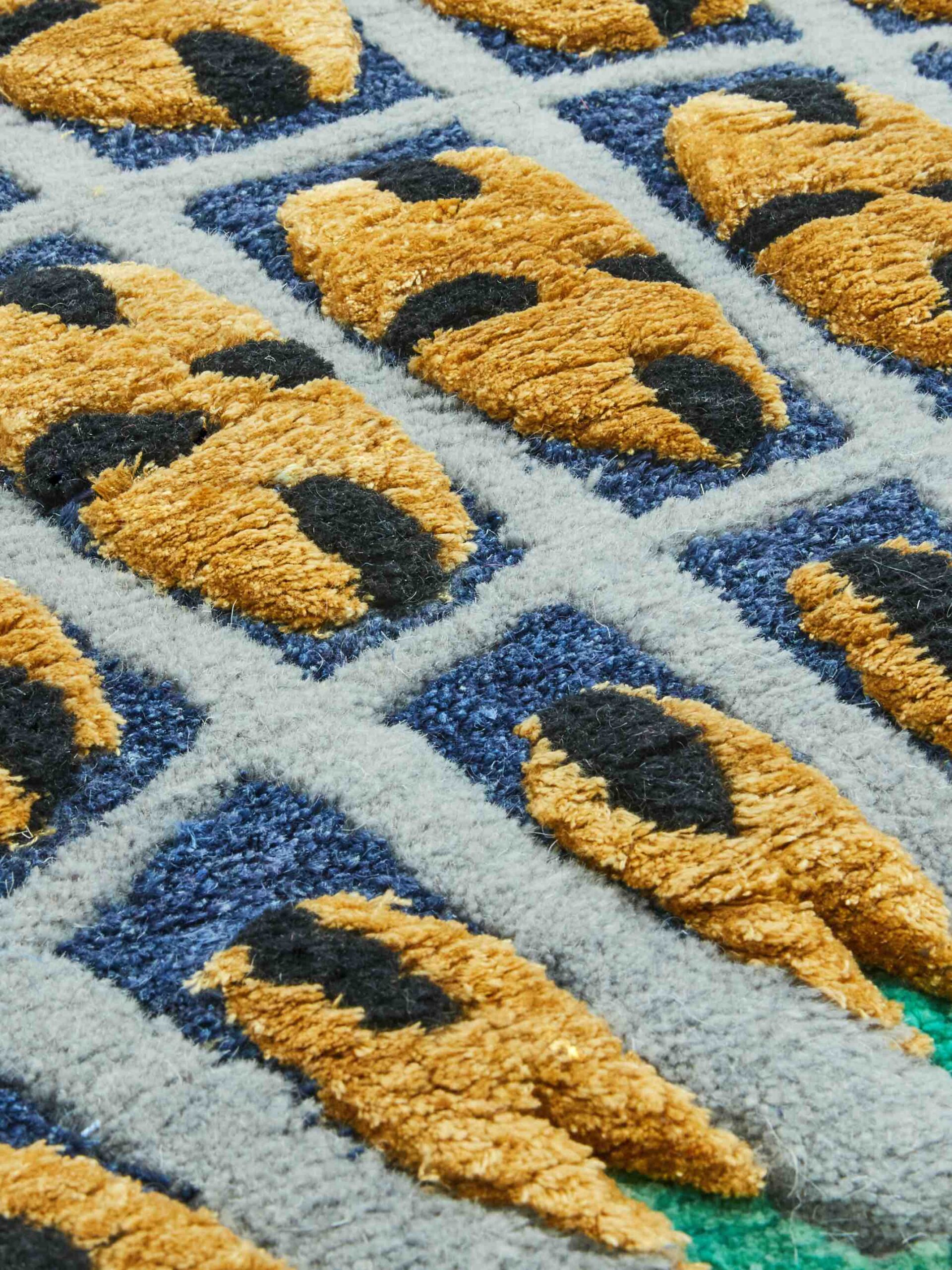 Cangaco Handmade Luxury Rug