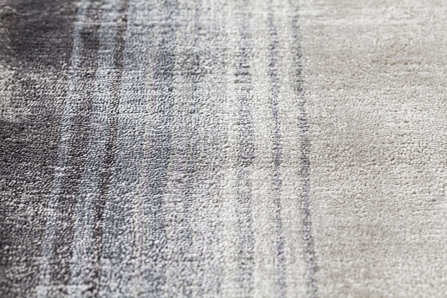 Viscose Silver Luxury Rug