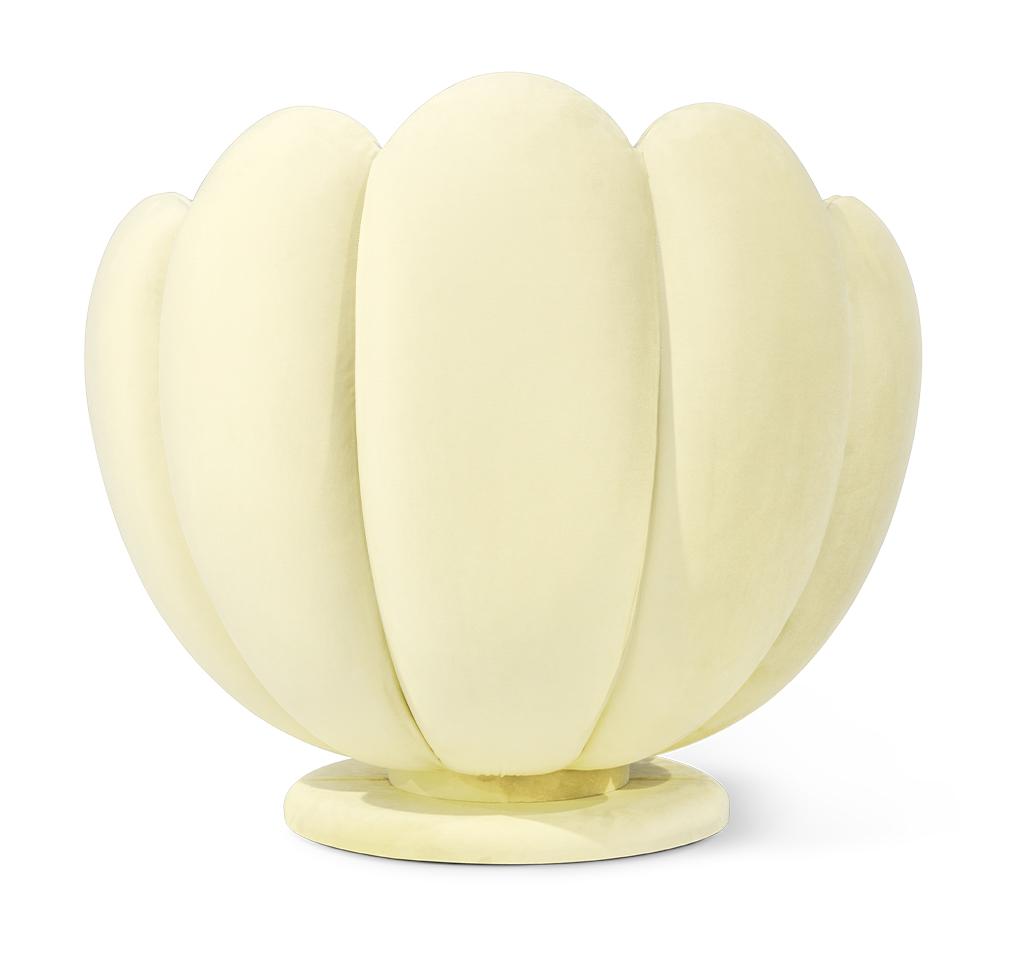 Lotus Serenity Plush Relaxation Chair