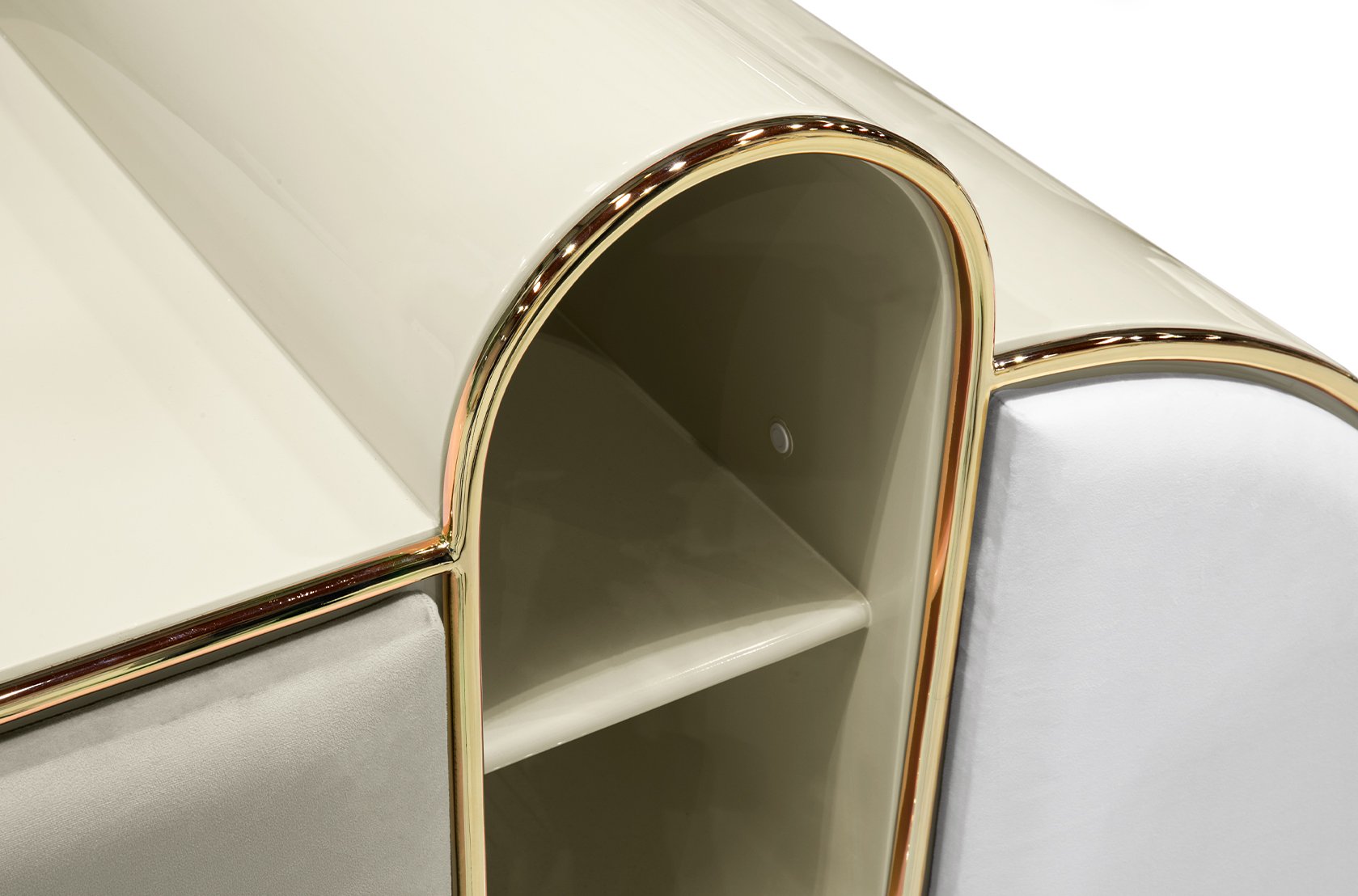 Candy Triple Beige Chest of Drawers