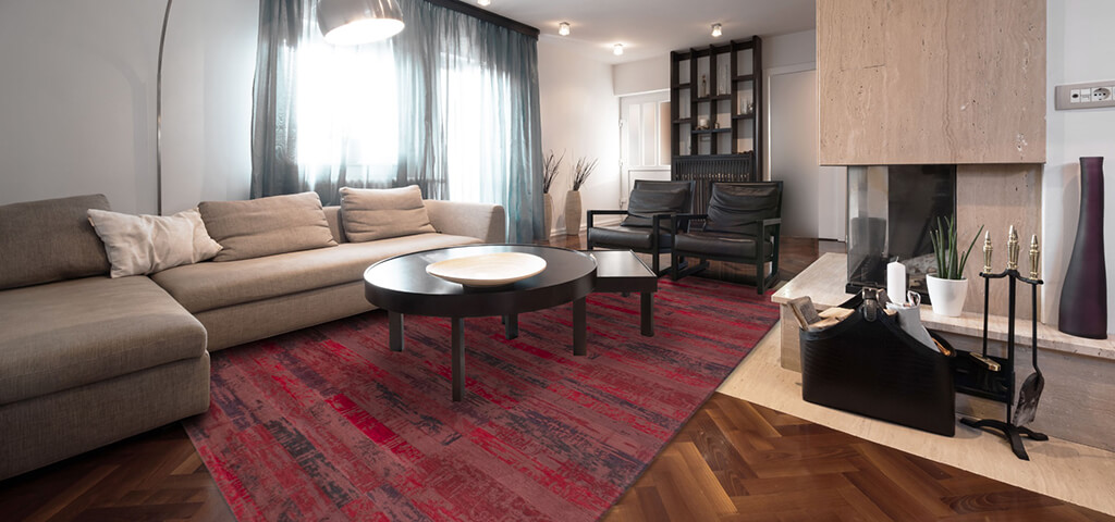 Red Max Rug by Louis de Poortere