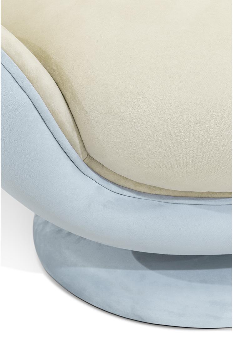Lotus Serenity Plush Relaxation Chair