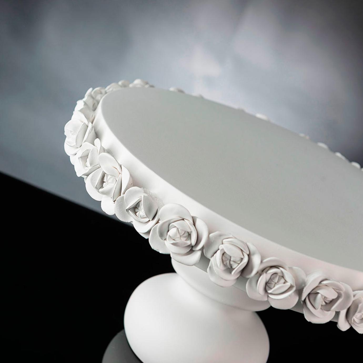 Coco Handcrafted Floral Stand