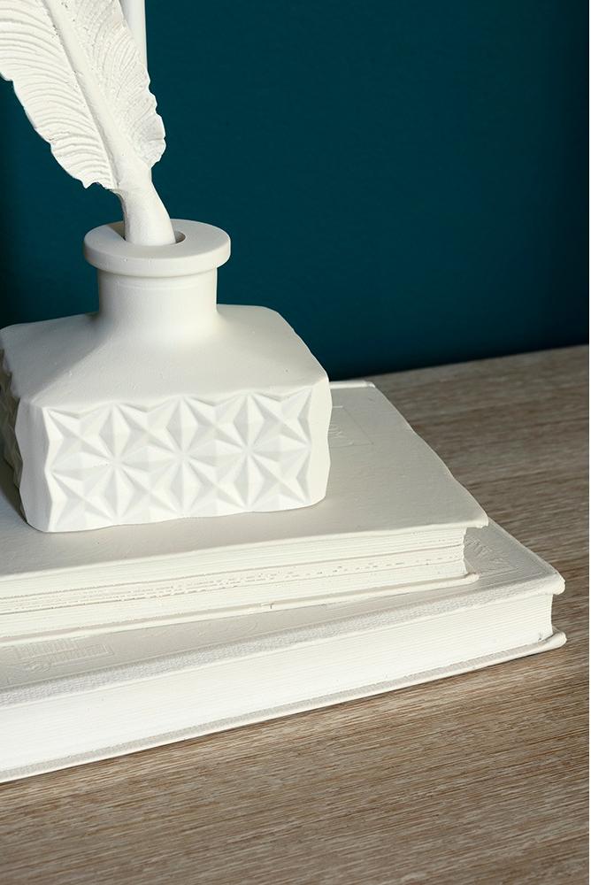 Tom Artisan Table Lamp
