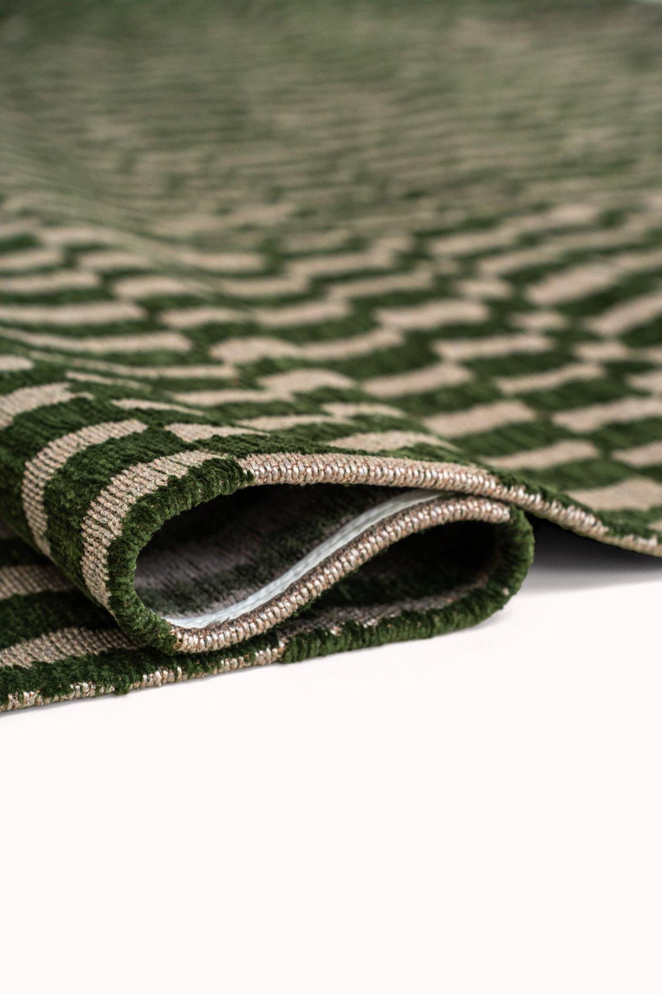 Green Toned Berber-Inspired Round Rug | Size: Ø 140 cm
