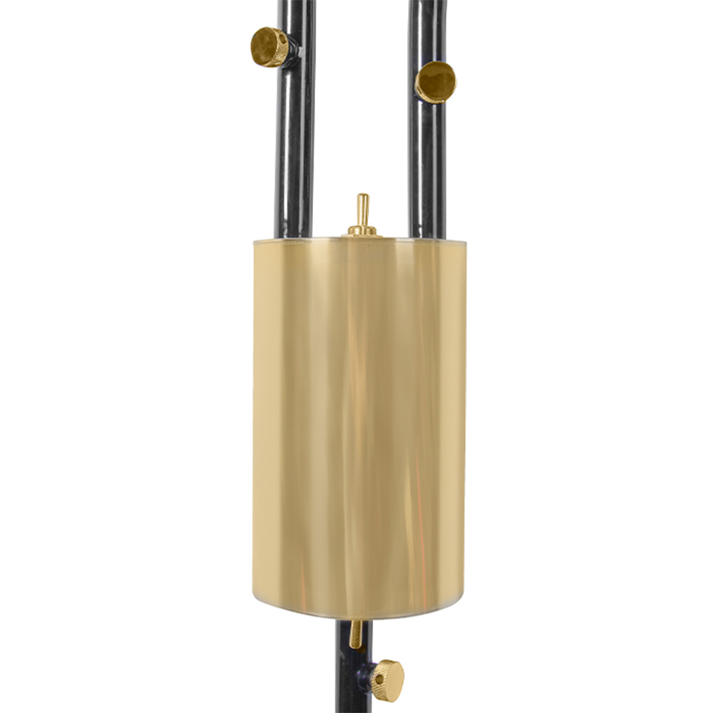Performer Wall Lamp