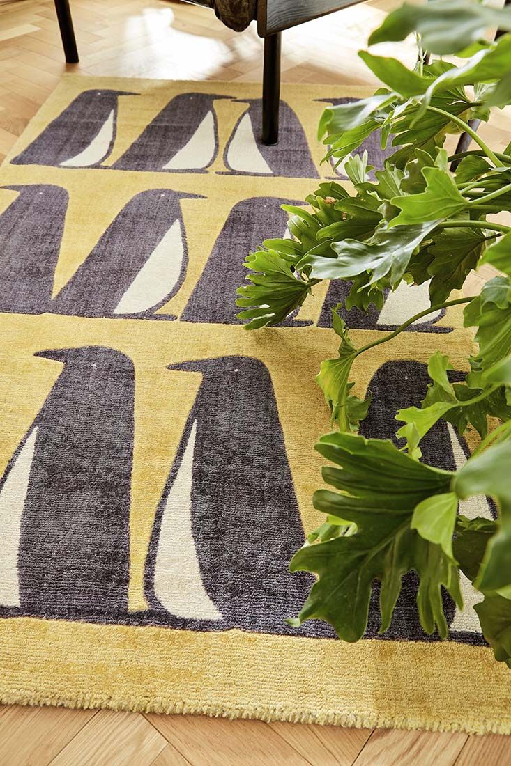 Penguins Yellow Handwoven Rug ☞ Size: 140 x 200 cm