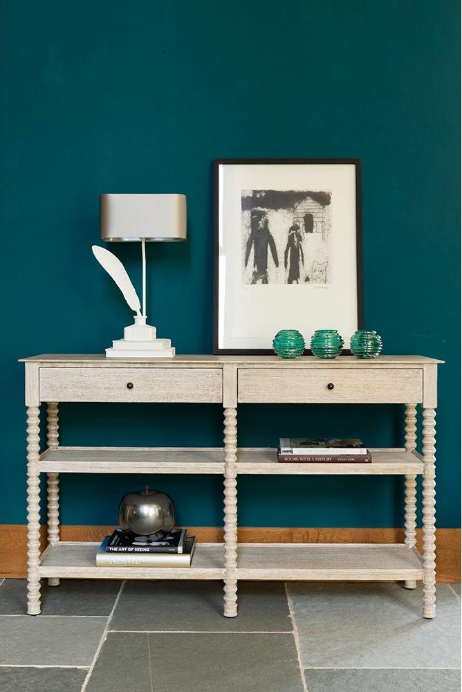 Tom Artisan Table Lamp