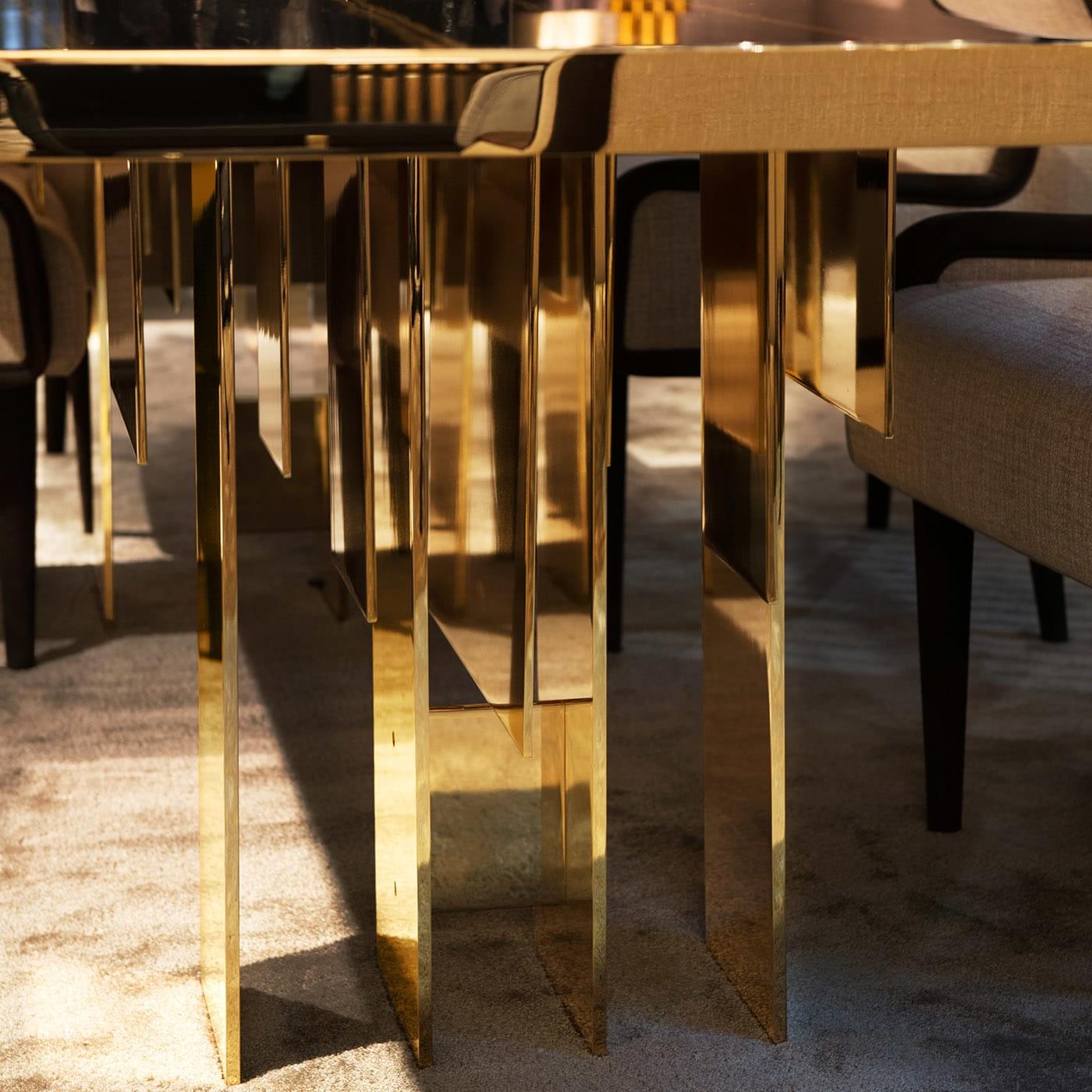 Cheviot Artisan Crafted Table | Tabletop: Wooden