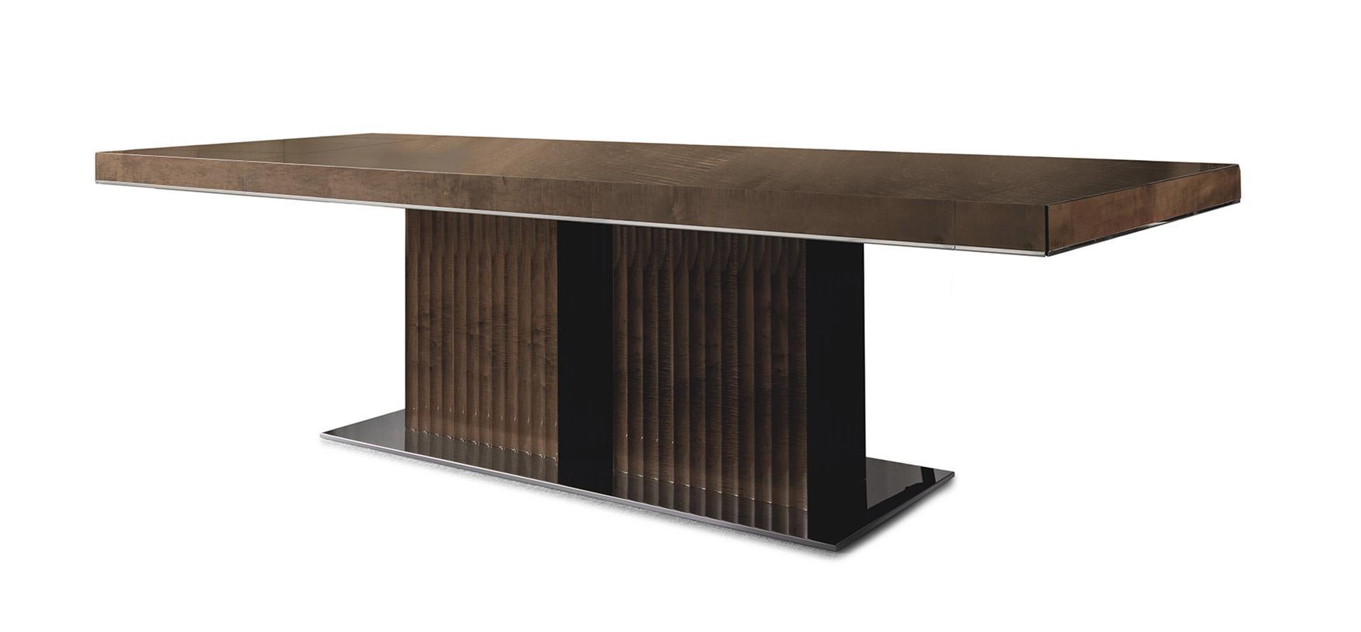Italian Extendable Luxury Dining Table