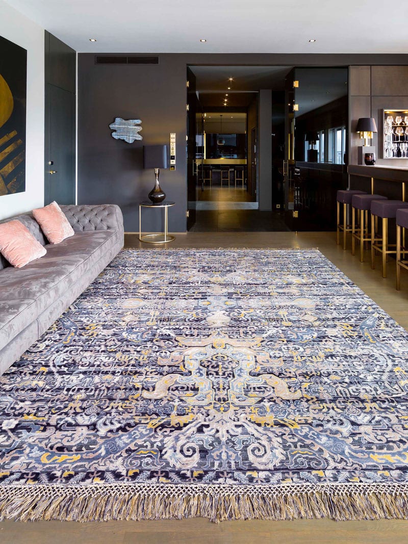 Azerbaijan Silver Hand-Knotted Silk / Wool Rug