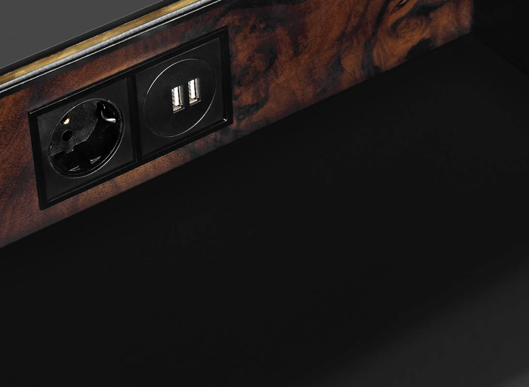 Royal Nightstand