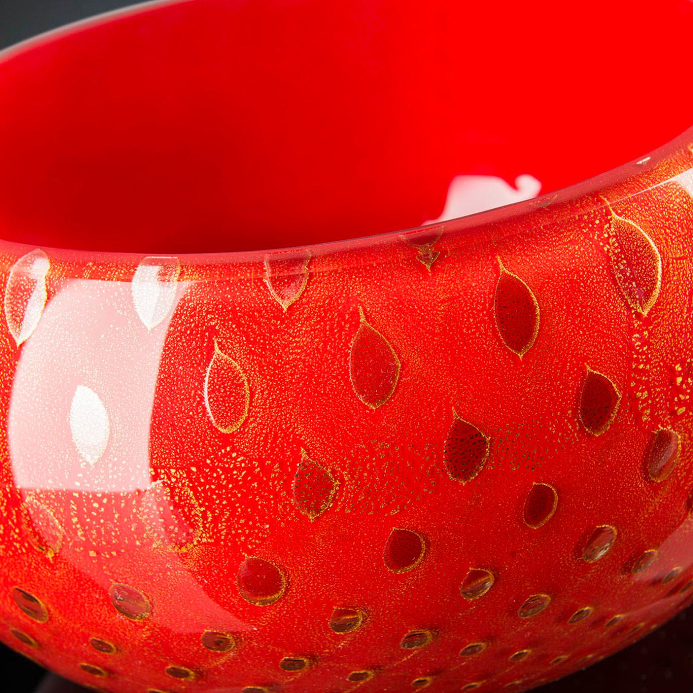 Mocenigo Red and Gold Italian Bowl
