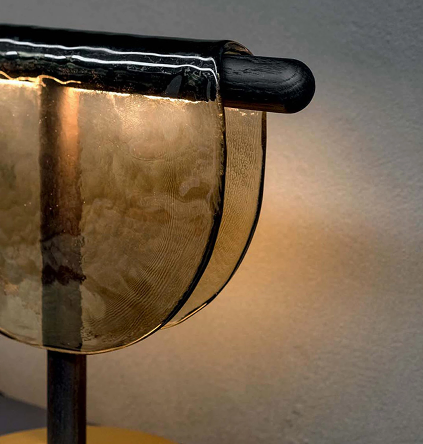 Dalì Artisan Accent Lamp