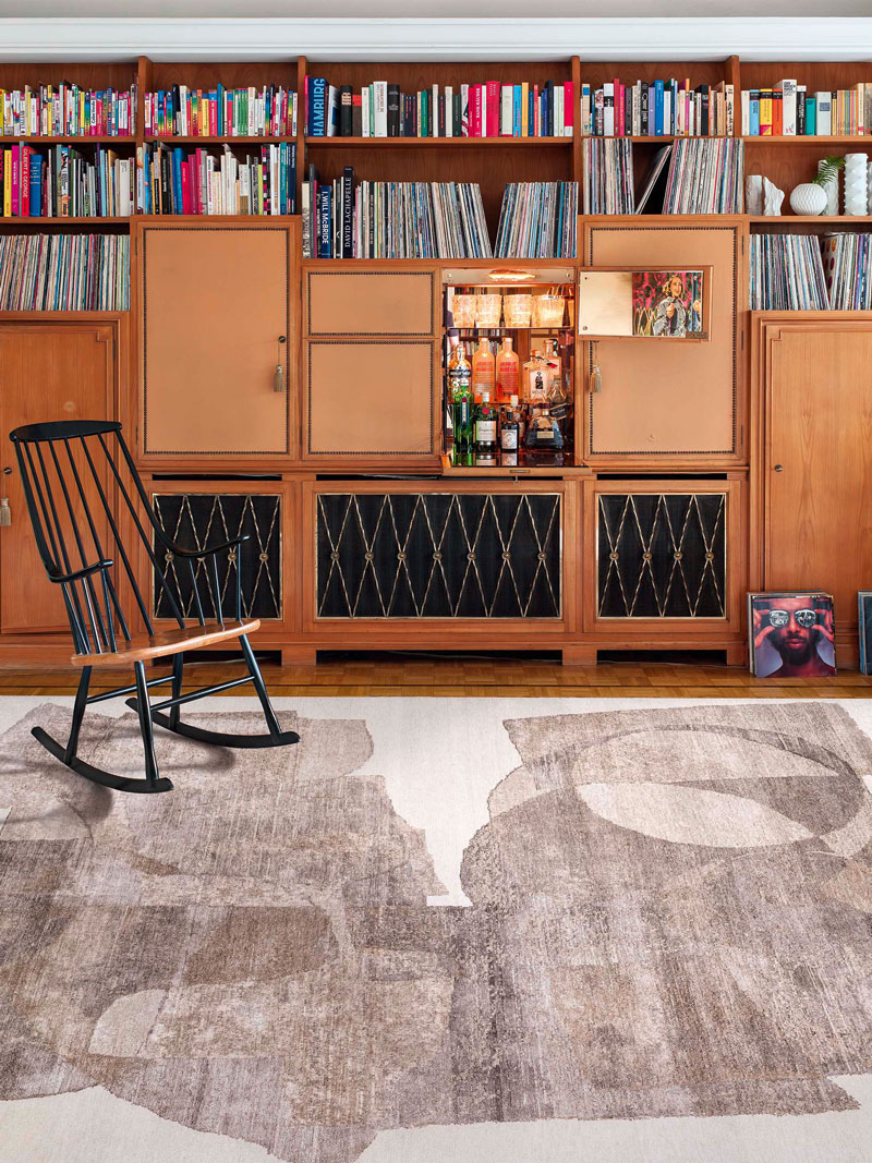 Silver Sand Hand-Knotted Silk / Wool Rug