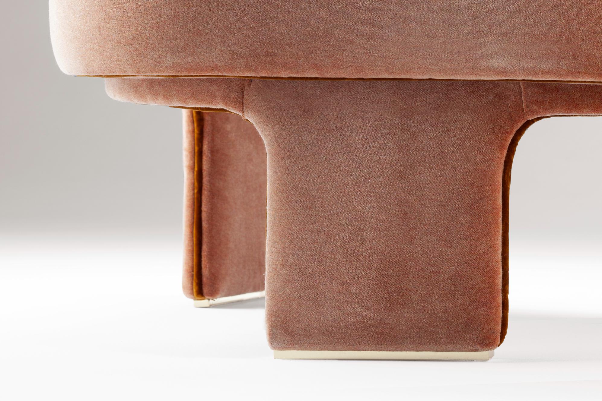 L'Unité Red Armchair