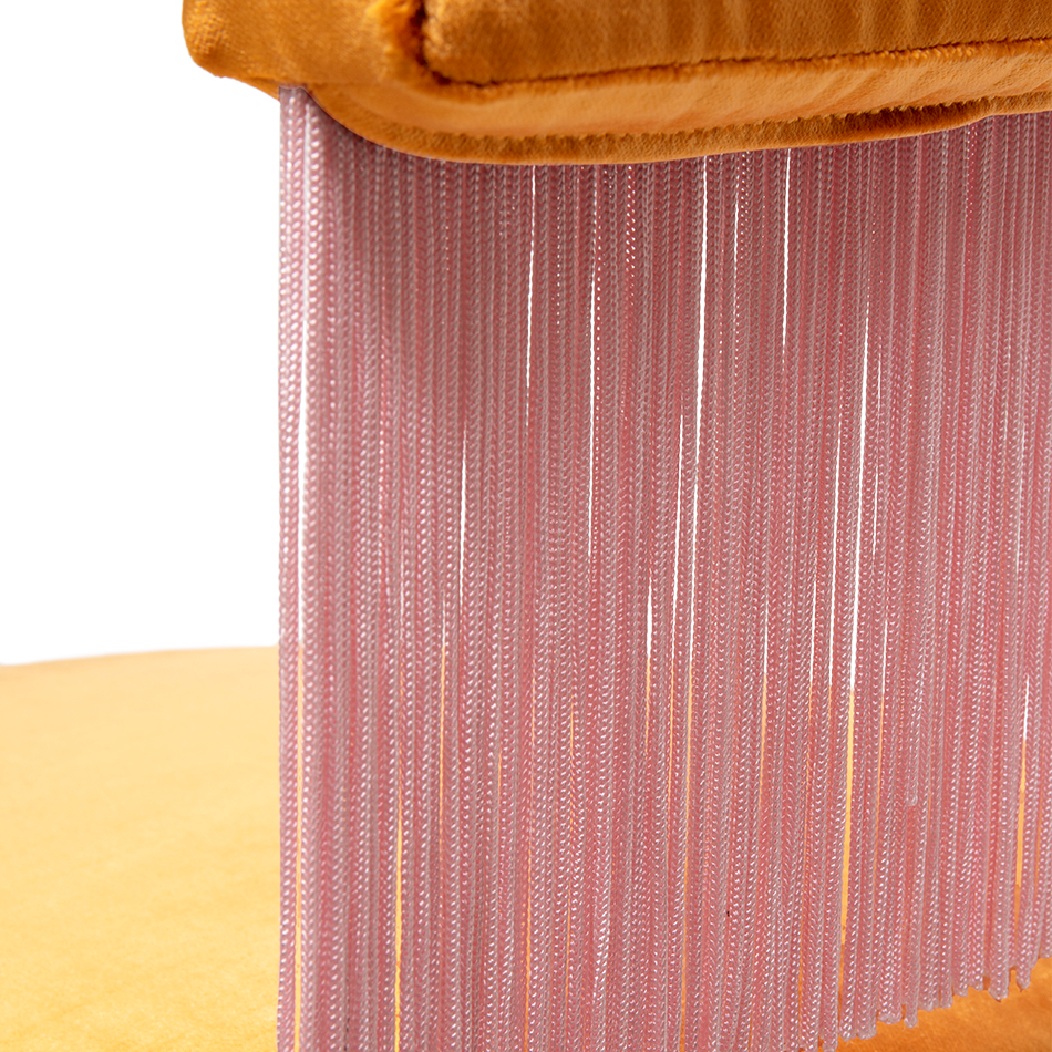 Amira Chair
