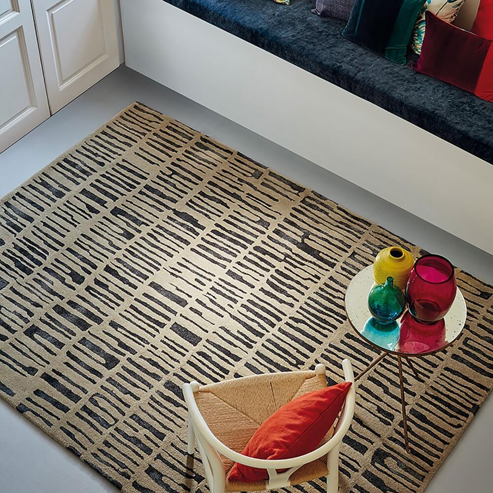 Skintilla Midnight Rug | Size: 200 x 280 cm