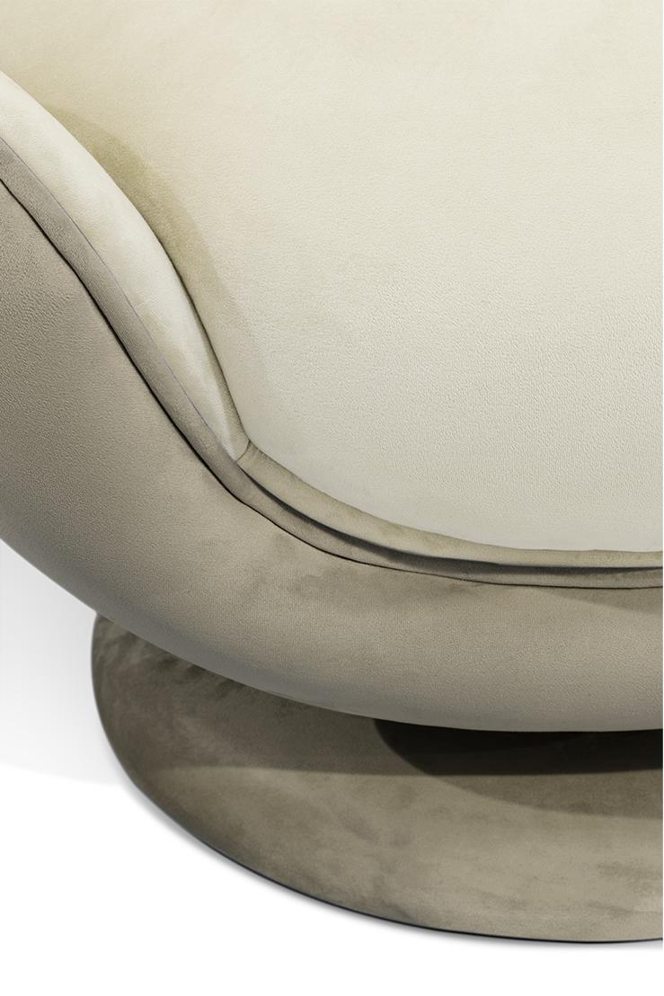Lotus Serenity Plush Relaxation Chair