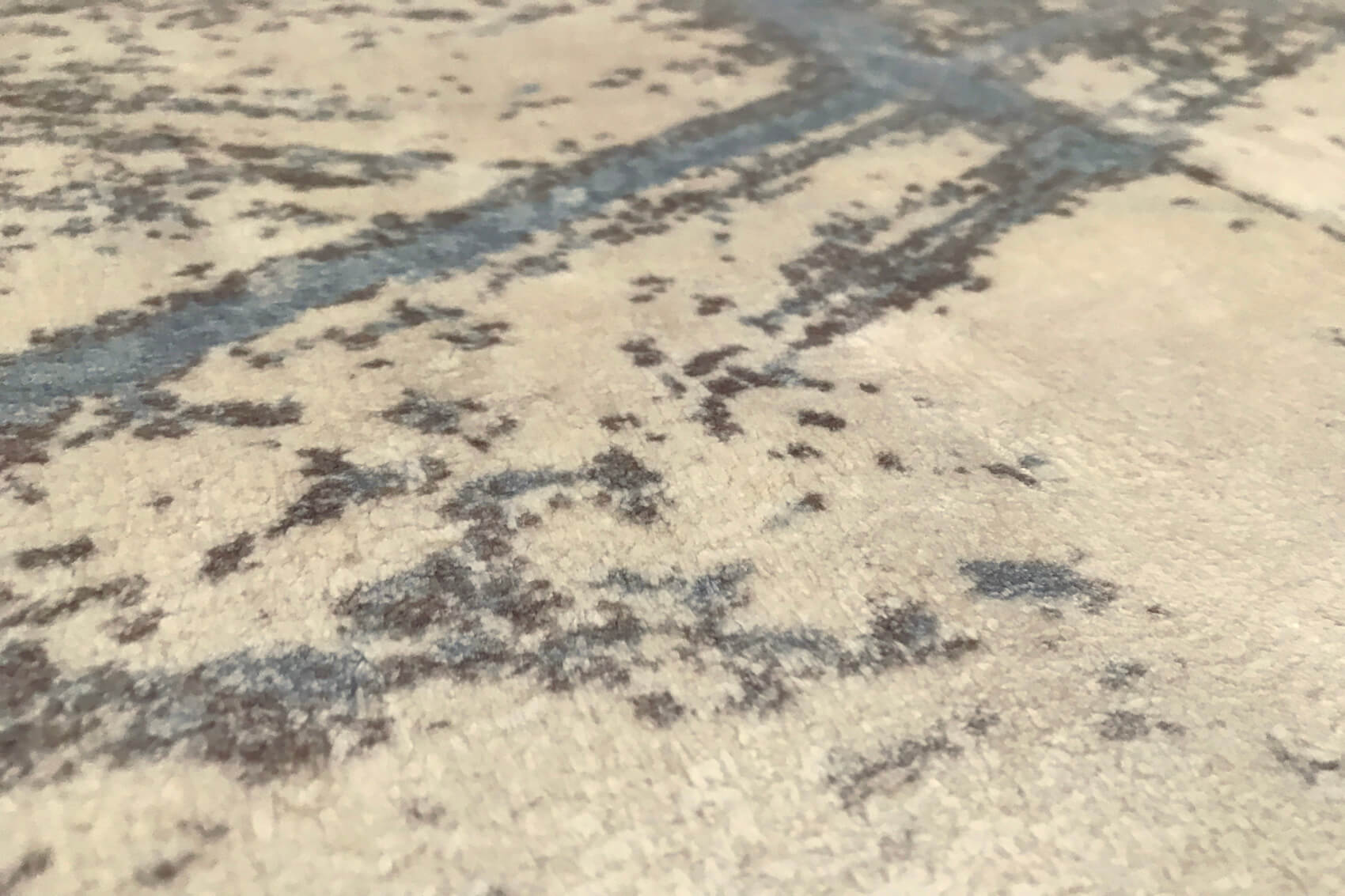 Messy Rug by Serge Lesage | Size: 170 x 240 cm