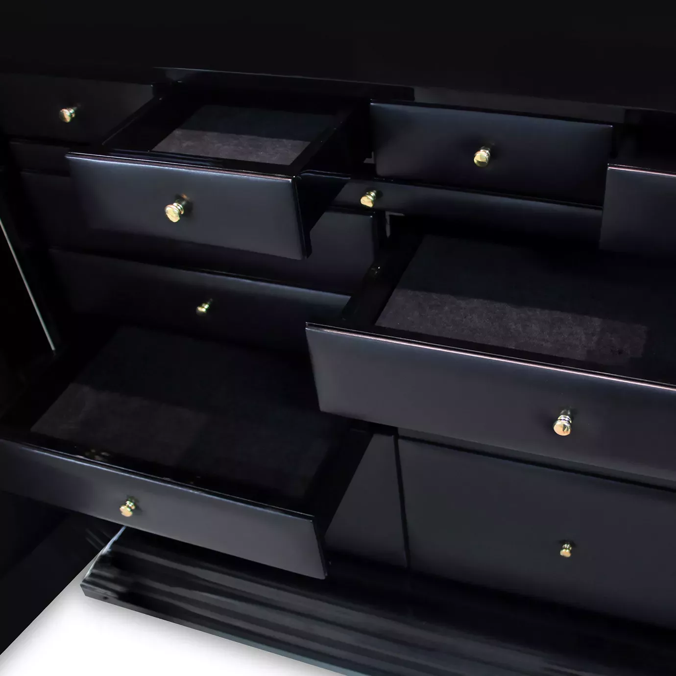 Antoinette Cabinet