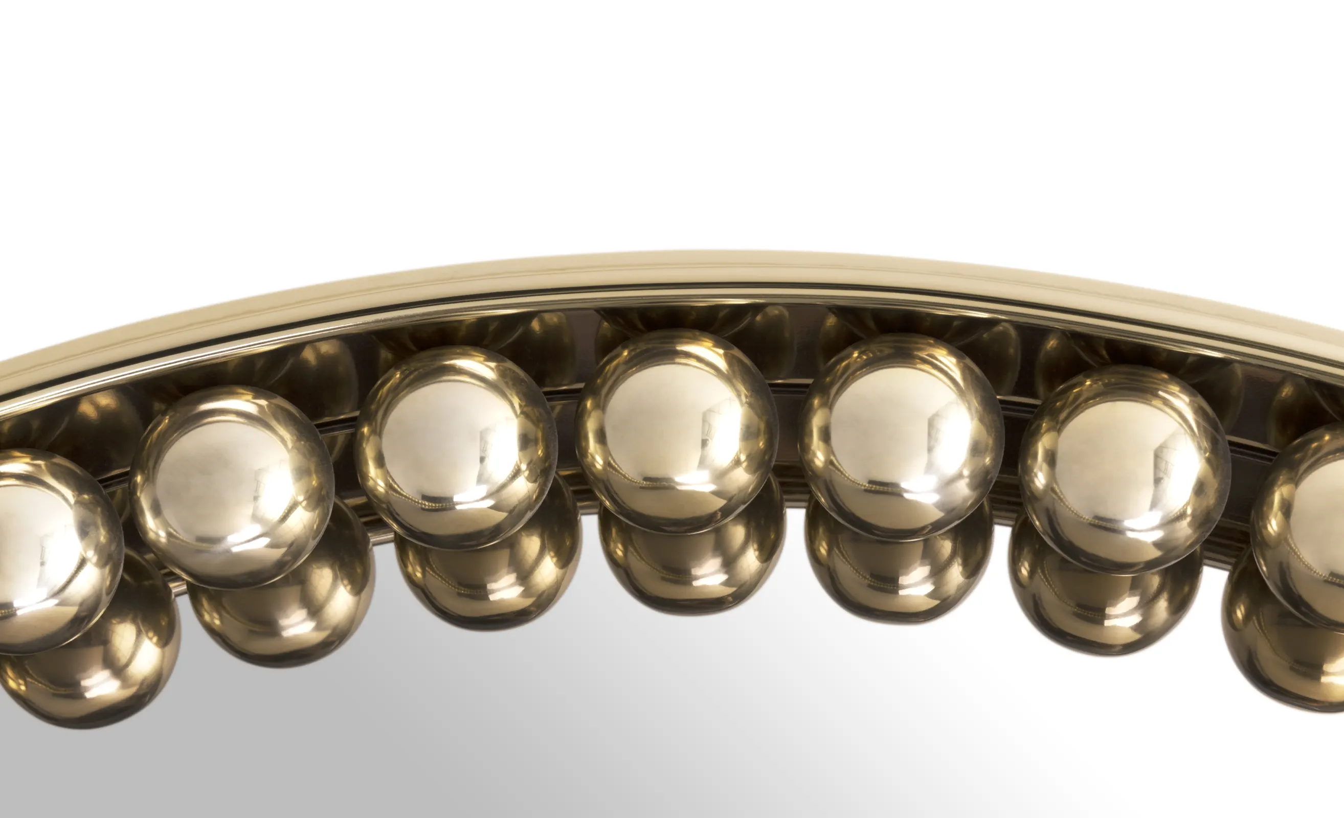 Revolve Mirror