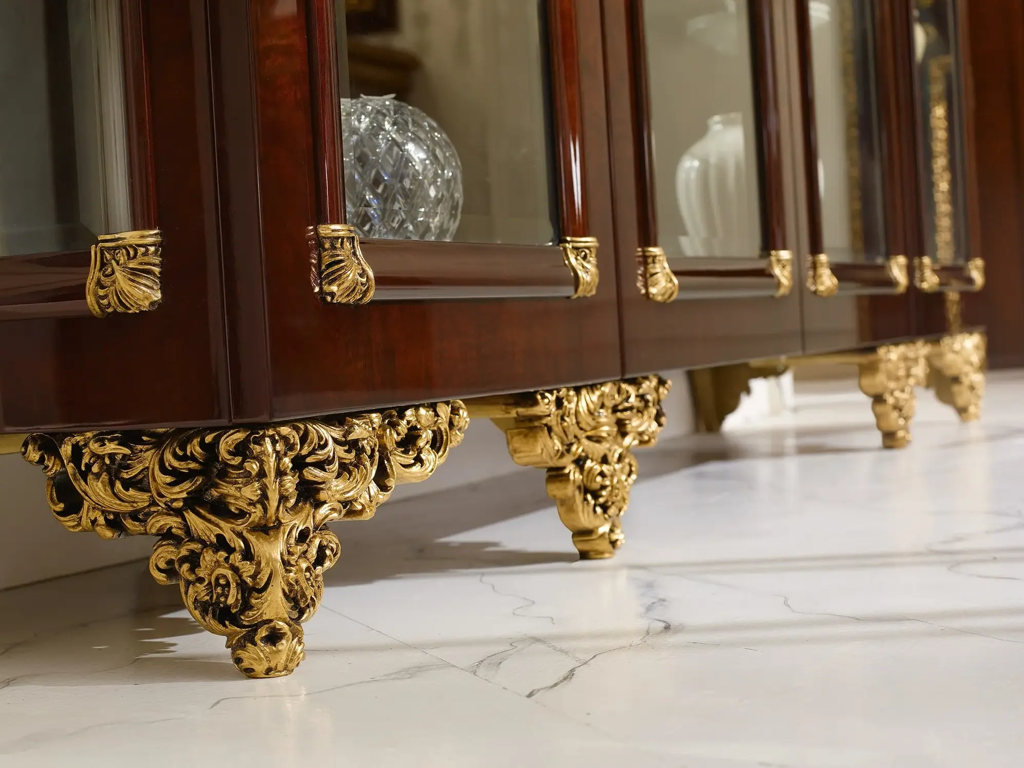 Classic Brown & Gold Display Cabinet