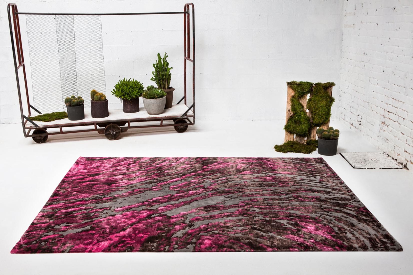 Grass Pink Fuchsia Vibrant Rug | Size: 200 x 300 cm