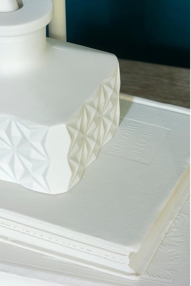 Tom Artisan Table Lamp
